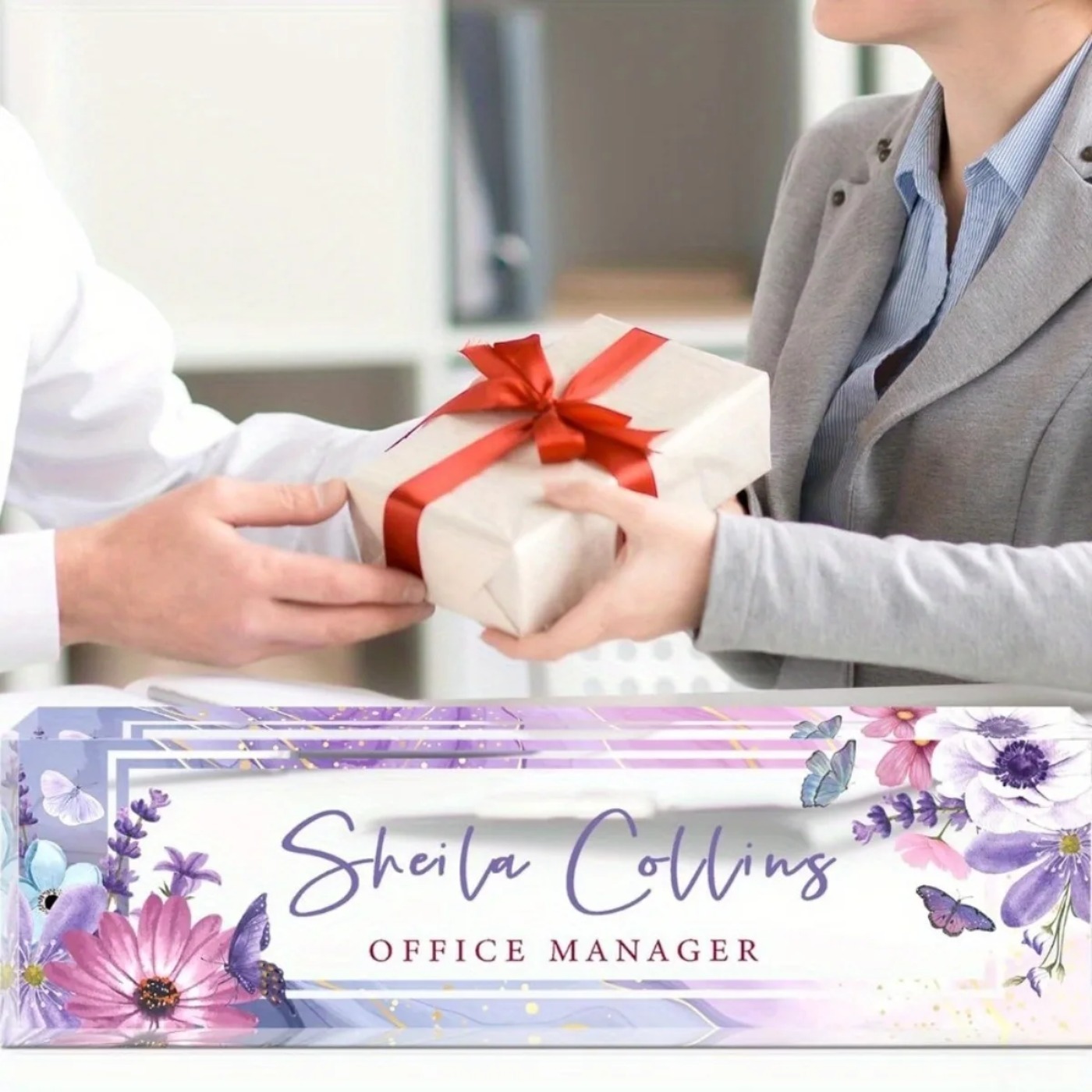 [2D Düz] Mor Çiçek Özel Akrili - Desk Name Plate incelemesi ve fiyatı